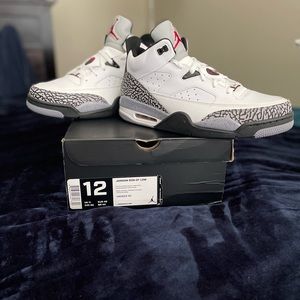 Jordan’s Son of Low. New. Fashionable shoe wear with jeans & shorts. They pop!